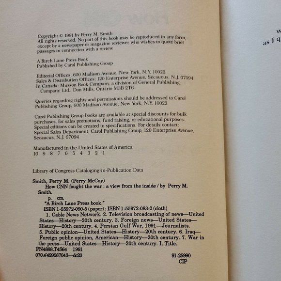 How CNN Fought the War: A View from the Inside by Perry M. Smith (1991) SIGNED - Picture 9 of 12